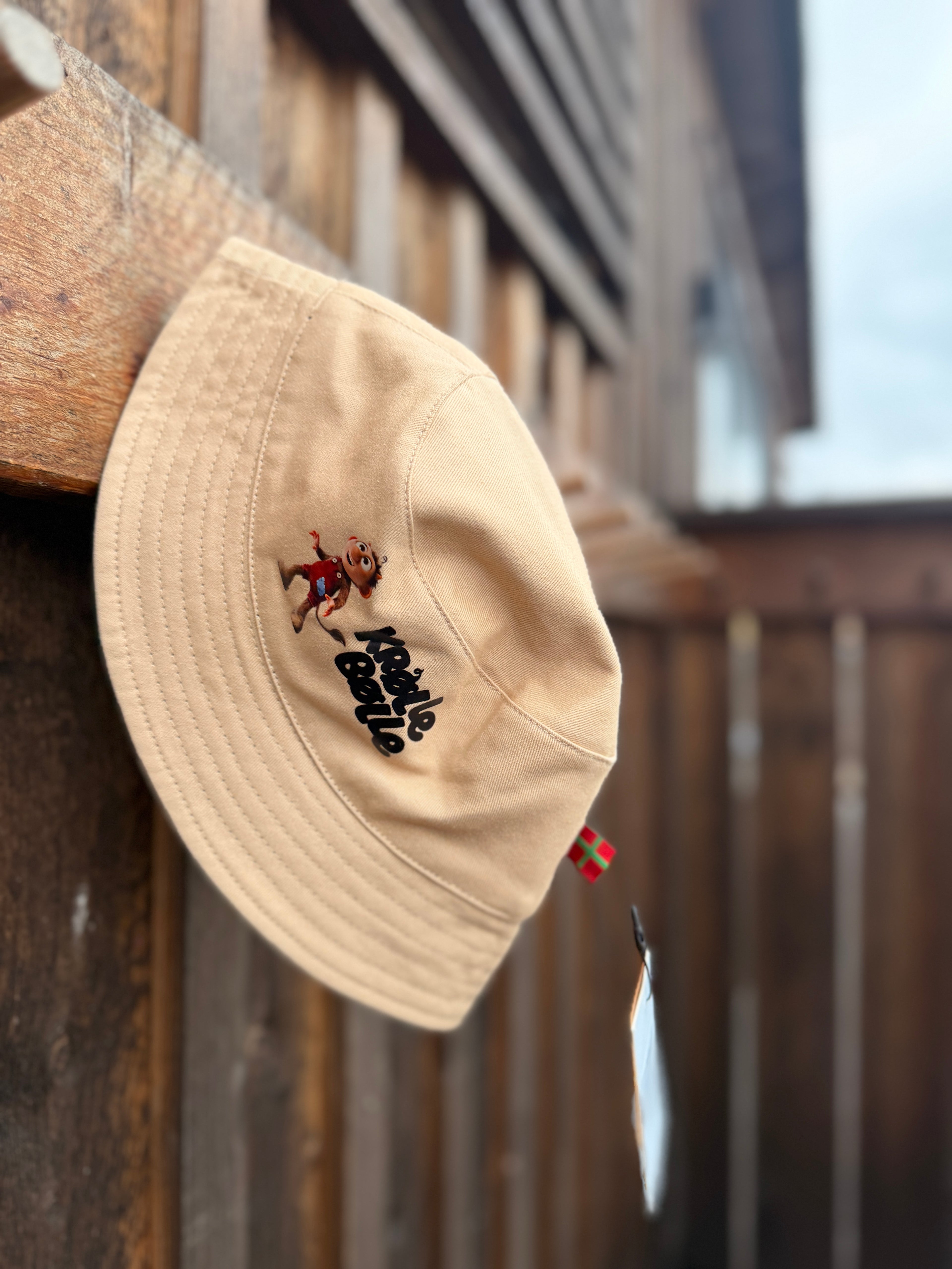 Bøllehat "Krølle Bølle"